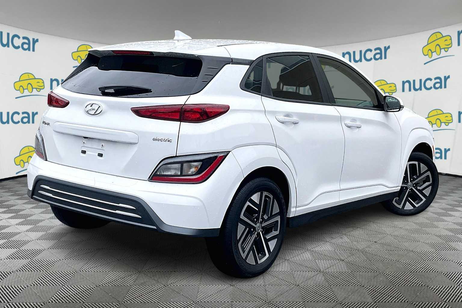 2022 Hyundai Kona Electric SEL - Photo 6