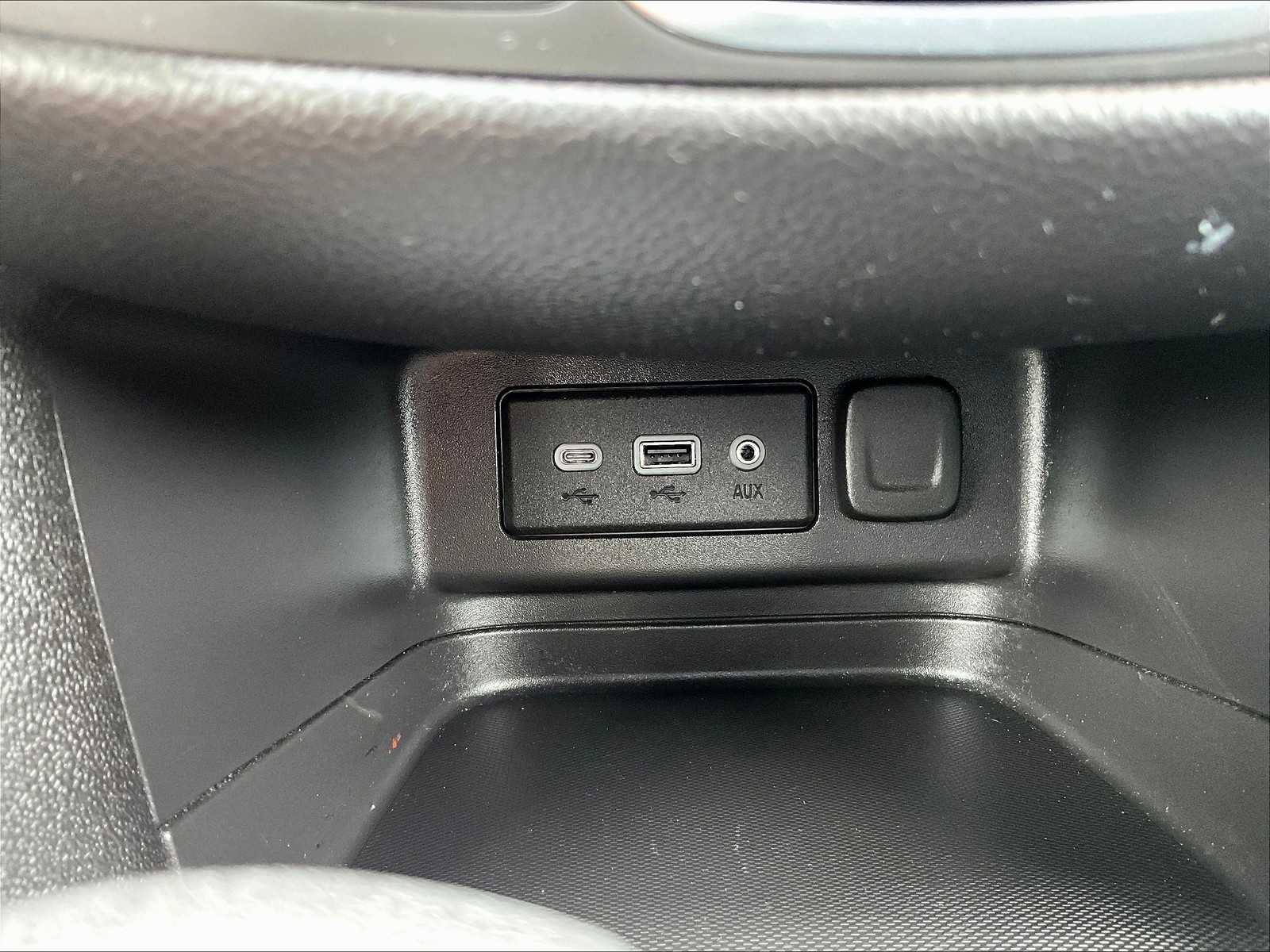 2022 Chevrolet Equinox LT - Photo 27