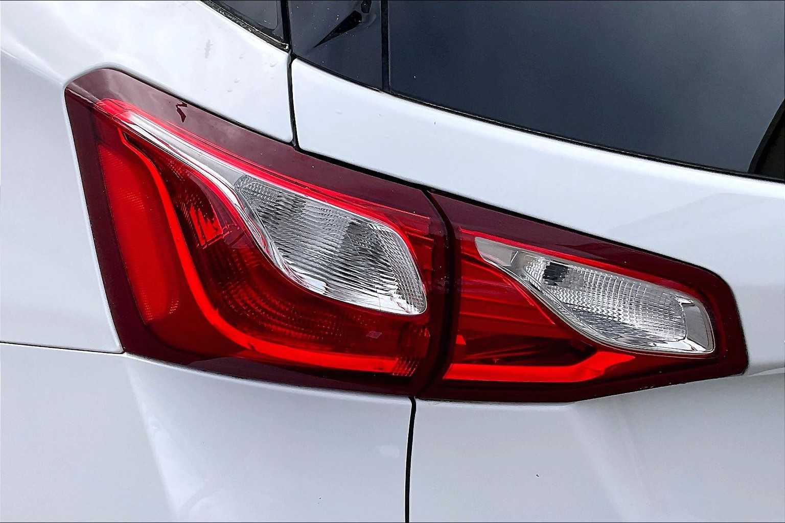 2020 Chevrolet Equinox LT - Photo 33