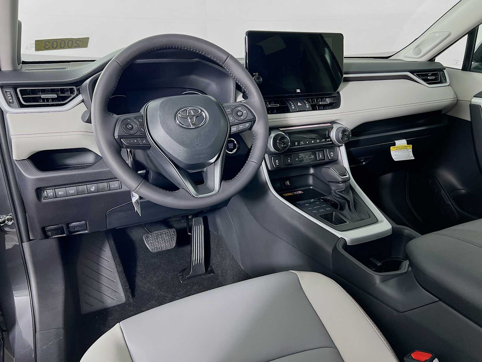 2025 Toyota RAV4 XLE Premium - Photo 6