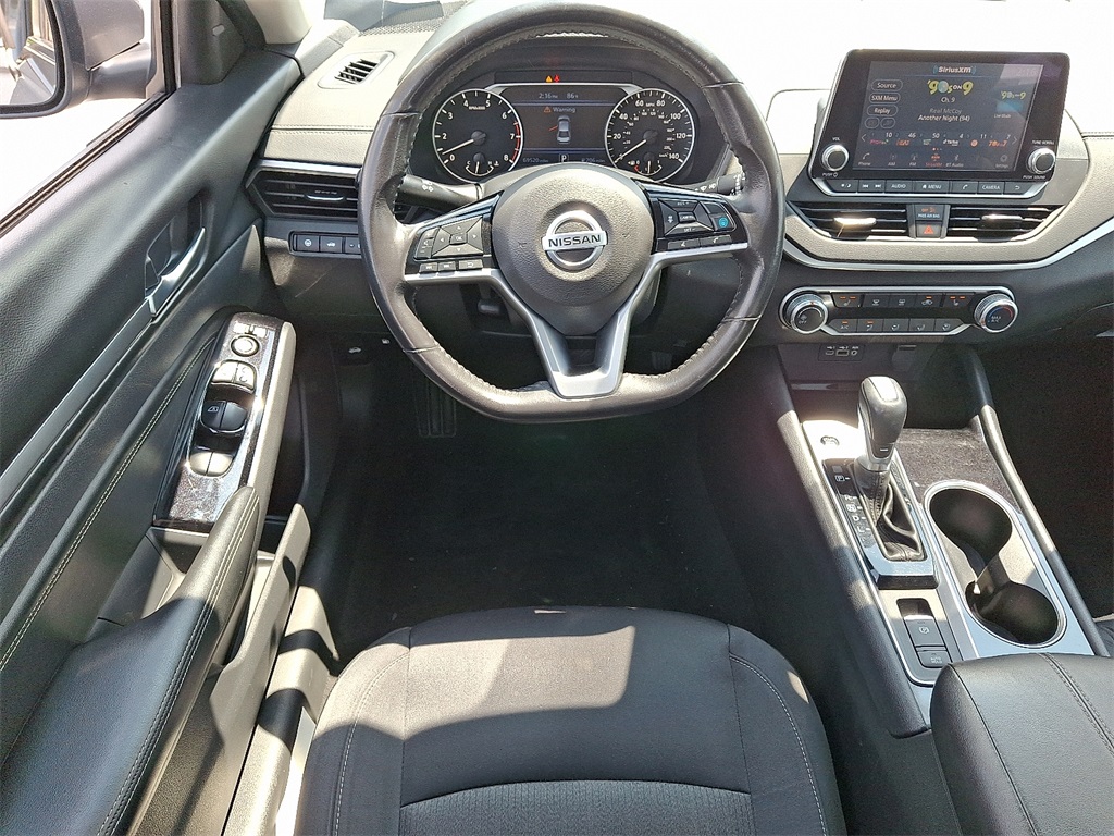 2022 Nissan Altima 2.5 SV - Photo 12