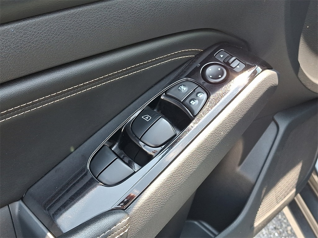 2022 Nissan Altima 2.5 SV - Photo 14