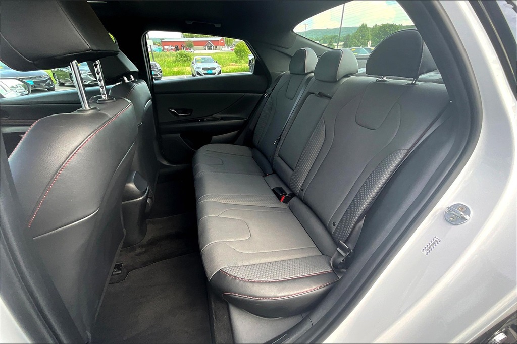 2022 Hyundai Elantra N Line - Photo 15