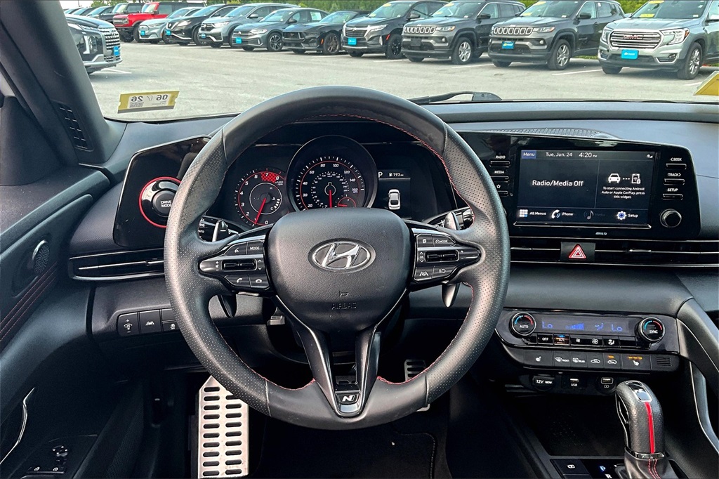 2022 Hyundai Elantra N Line - Photo 17
