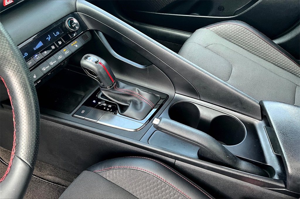 2022 Hyundai Elantra N Line - Photo 20