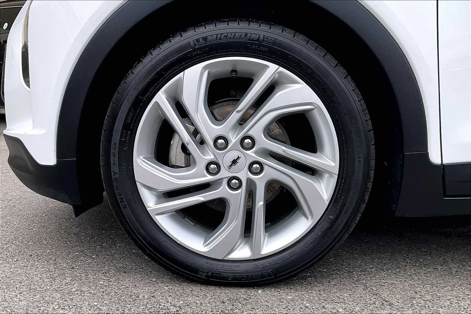 2023 Chevrolet Bolt EV 1LT - Photo 7