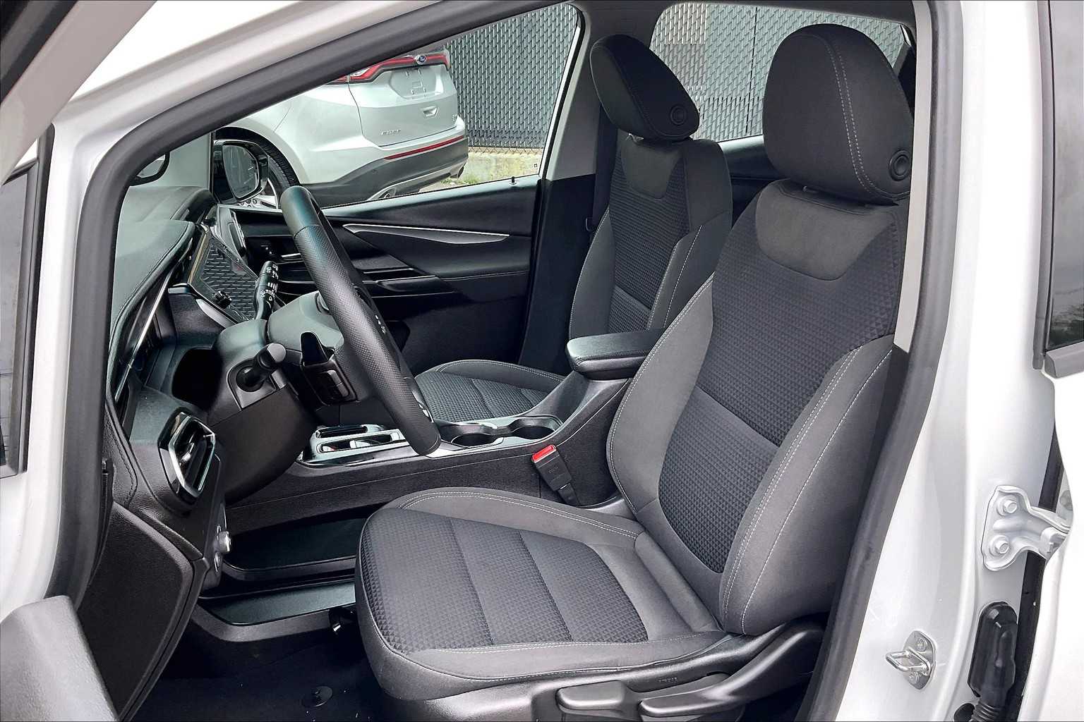 2023 Chevrolet Bolt EV 1LT - Photo 10