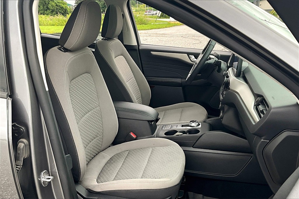 2021 Ford Escape SE - Photo 11
