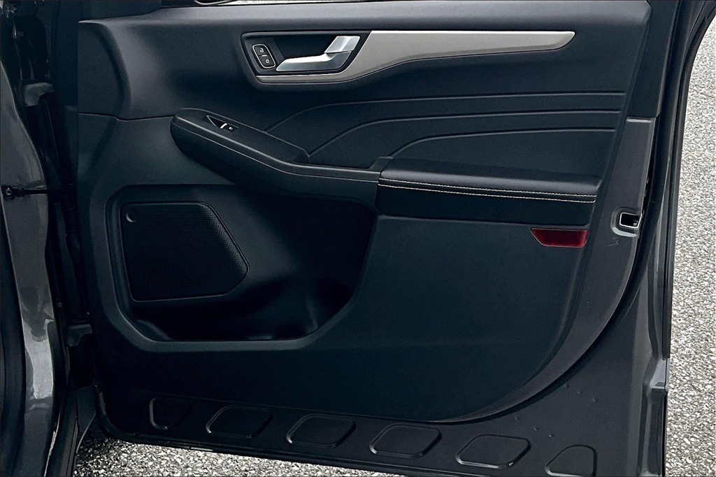 2021 Ford Escape SE - Photo 12