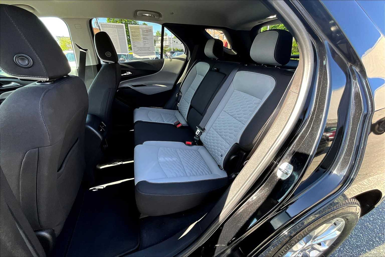 2021 Chevrolet Equinox LT - Photo 15
