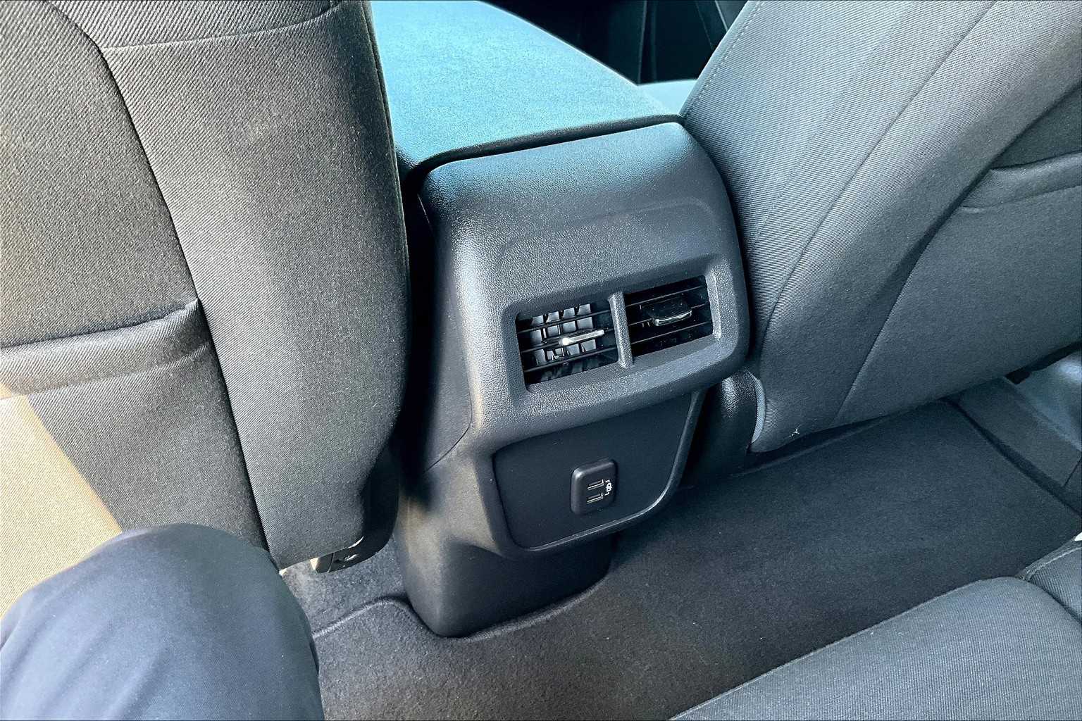 2021 Chevrolet Equinox LT - Photo 26
