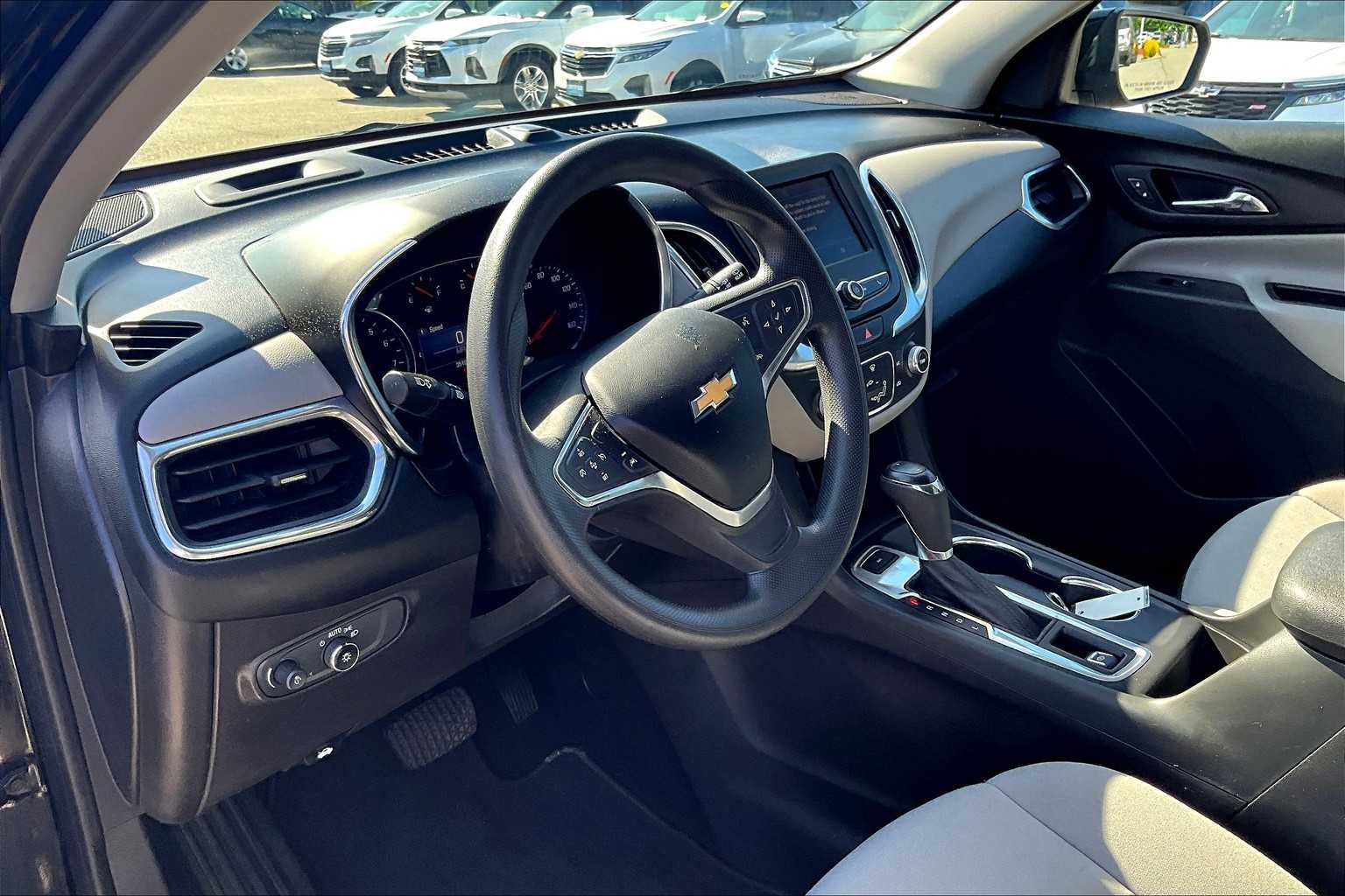 2021 Chevrolet Equinox LT - Photo 8