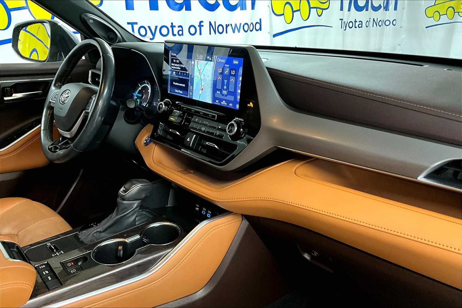 2022 Toyota Highlander Hybrid Platinum - Photo 14