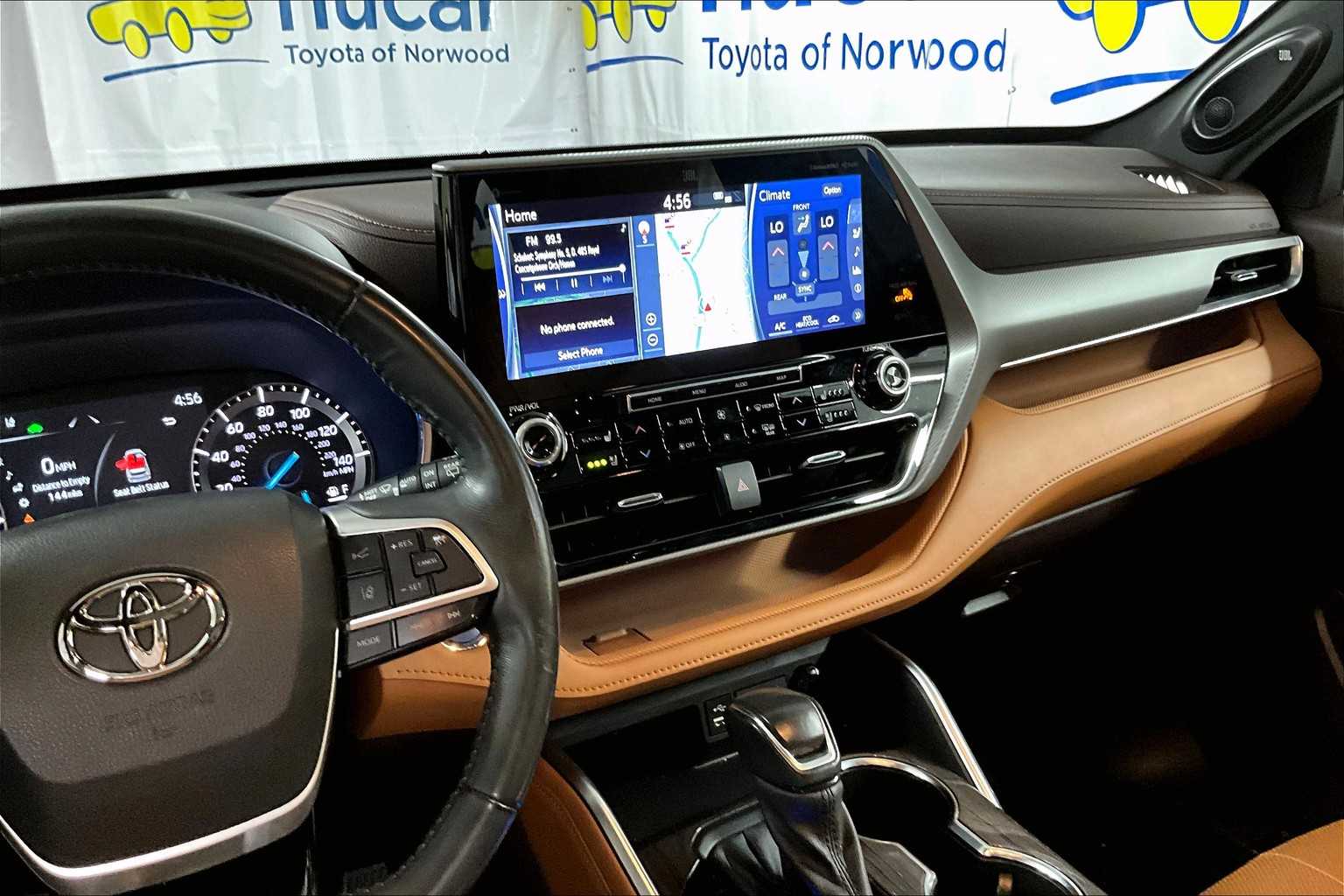 2022 Toyota Highlander Hybrid Platinum - Photo 19