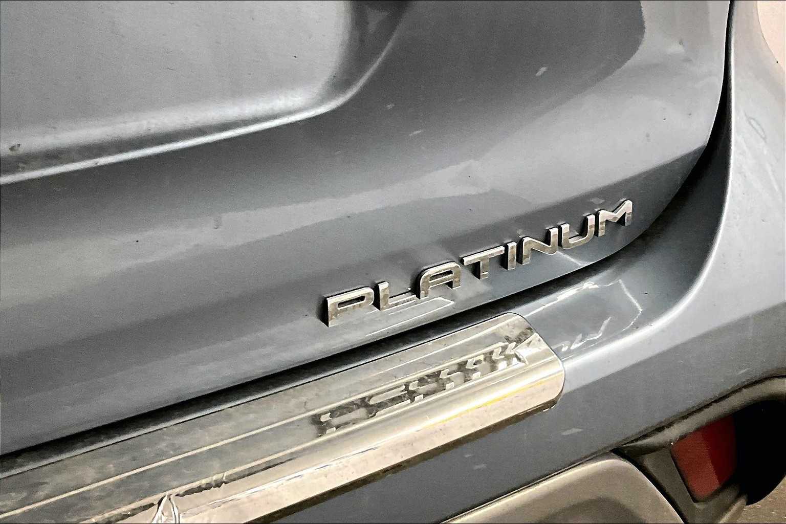 2022 Toyota Highlander Hybrid Platinum - Photo 30