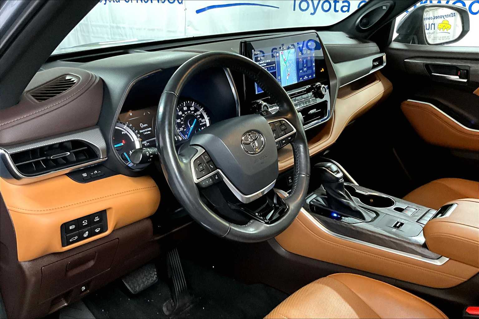 2022 Toyota Highlander Hybrid Platinum - Photo 8