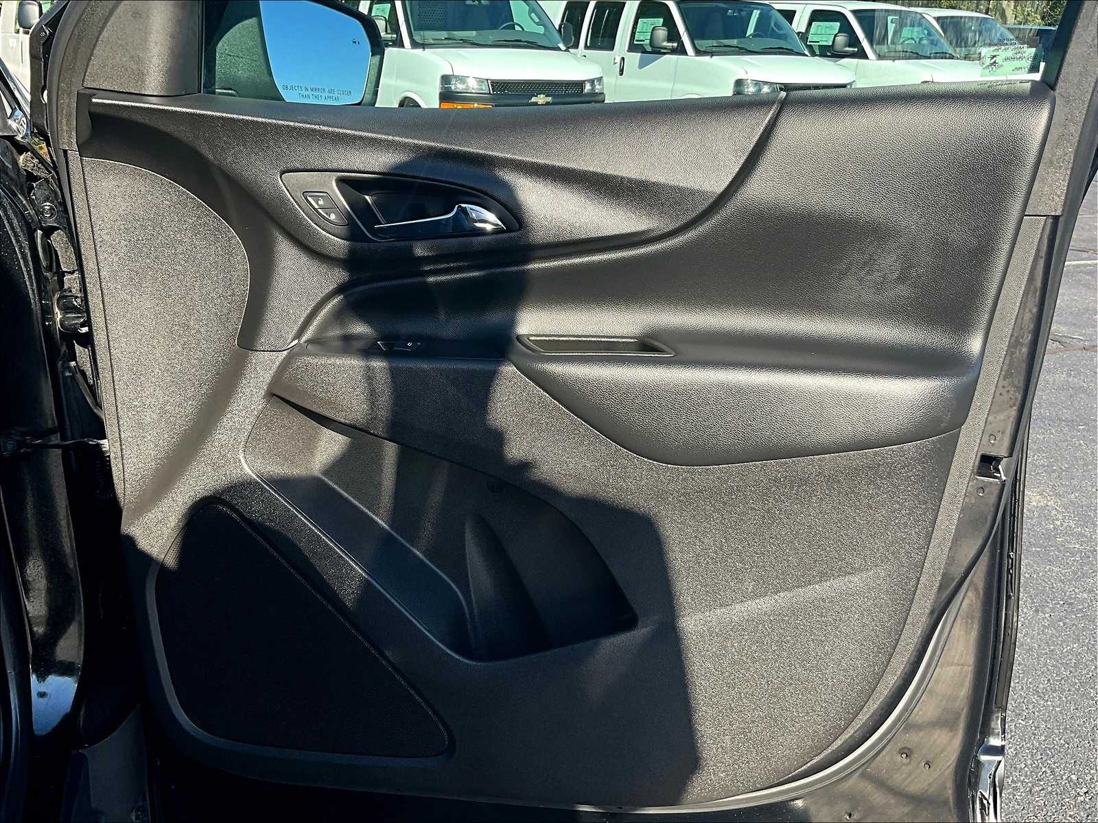 2020 Chevrolet Equinox LT - Photo 12