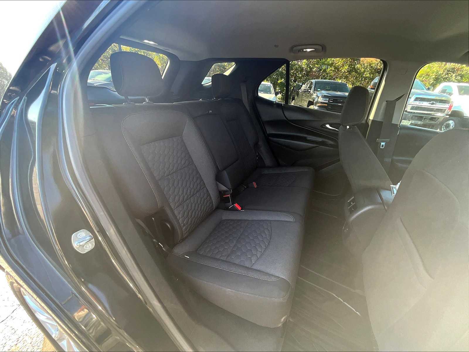 2020 Chevrolet Equinox LT - Photo 15