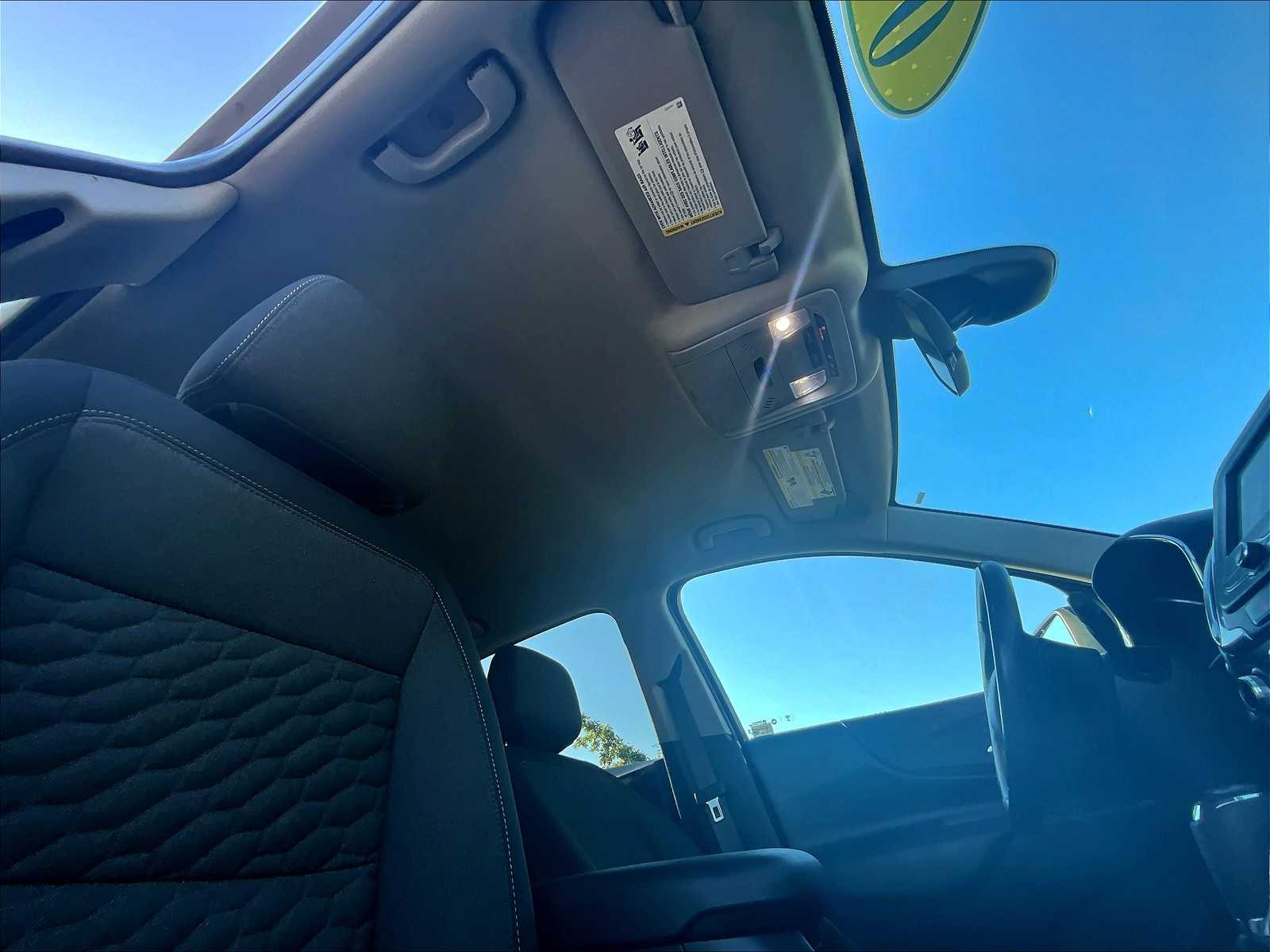 2020 Chevrolet Equinox LT - Photo 22