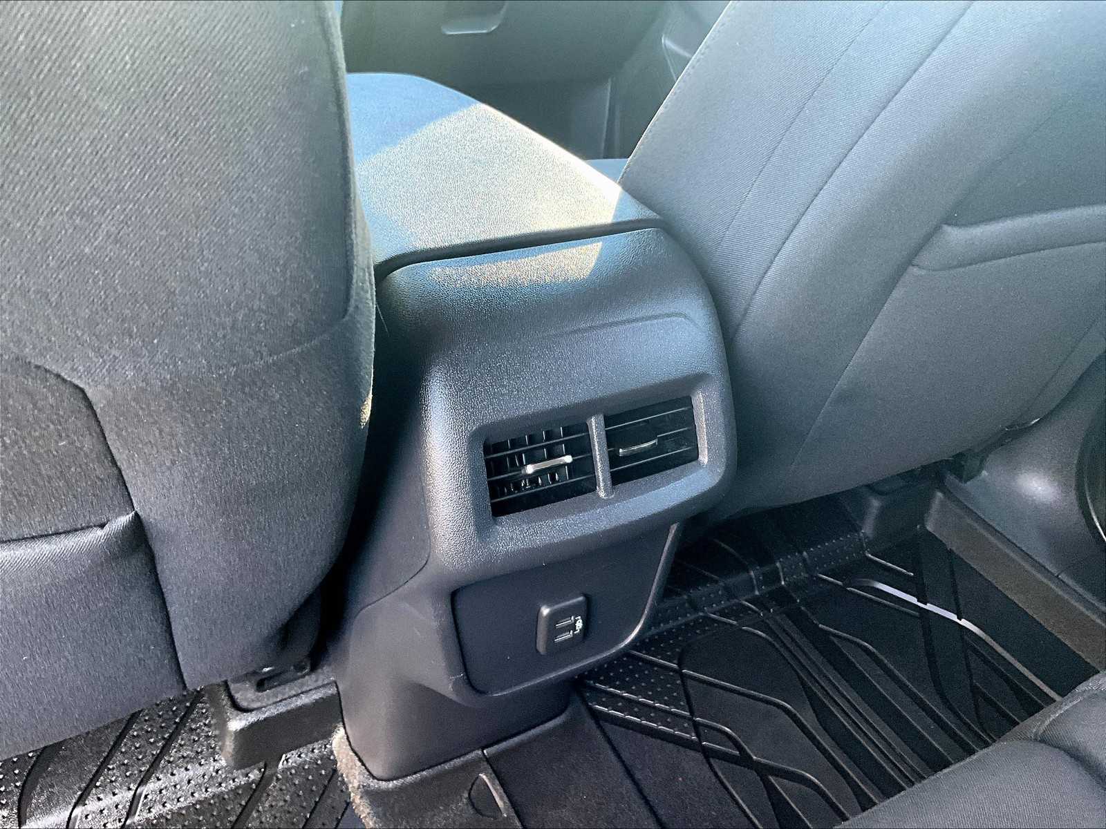 2020 Chevrolet Equinox LT - Photo 28
