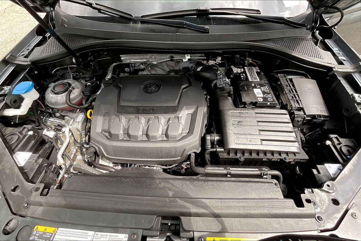 2022 Volkswagen Tiguan SE - Photo 29