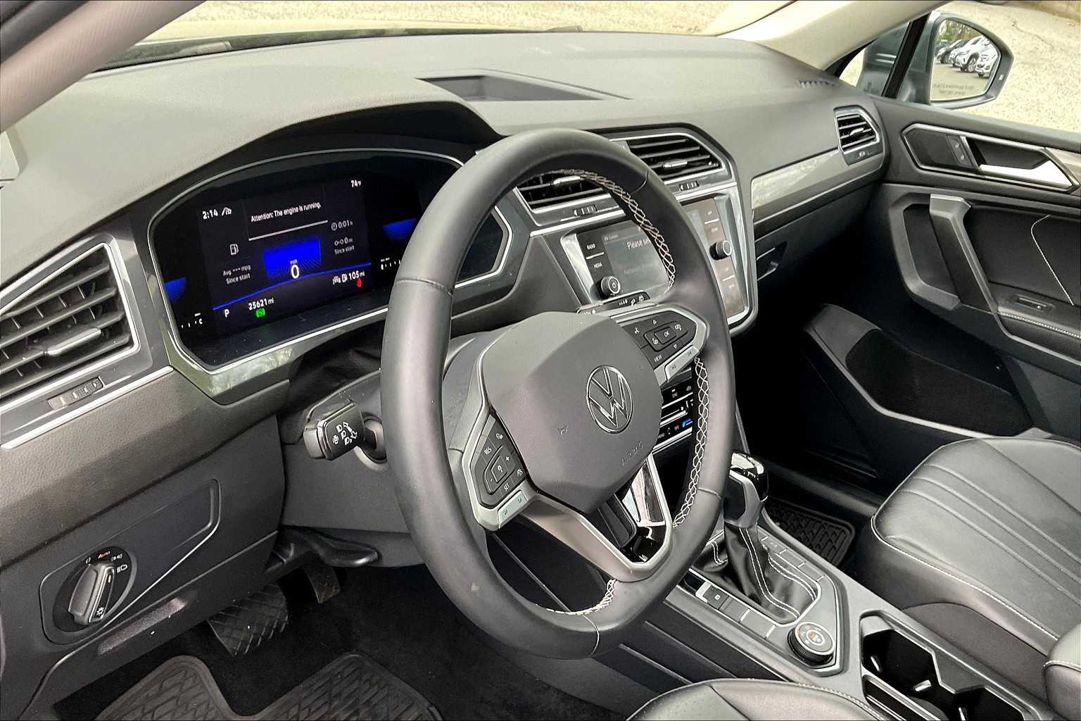 2022 Volkswagen Tiguan SE - Photo 8