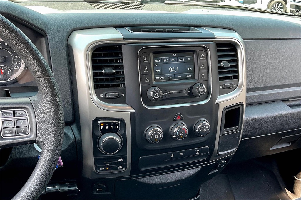2019 Ram 1500 Classic Warlock - Photo 17