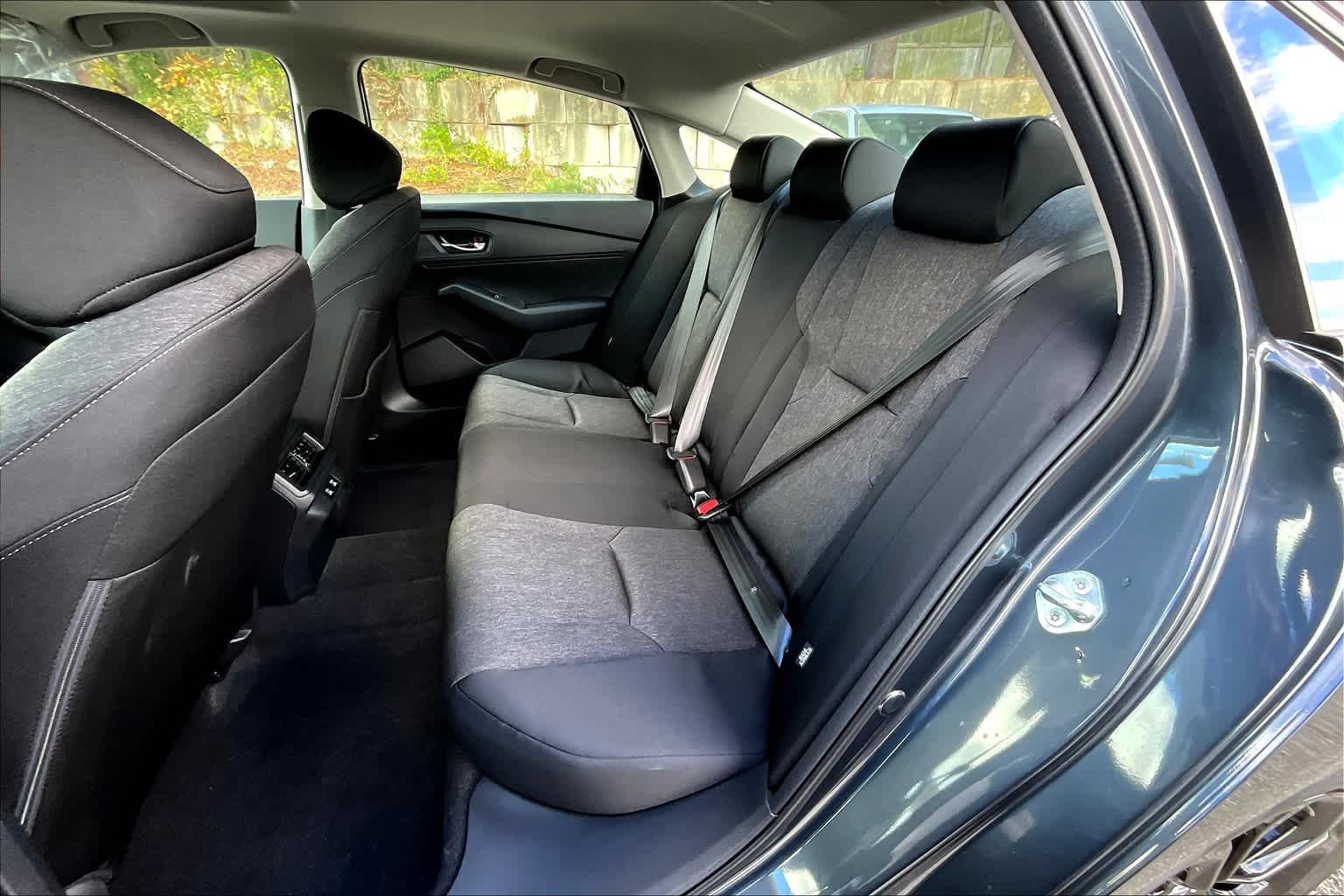 2025 Honda Accord SE - Photo 15