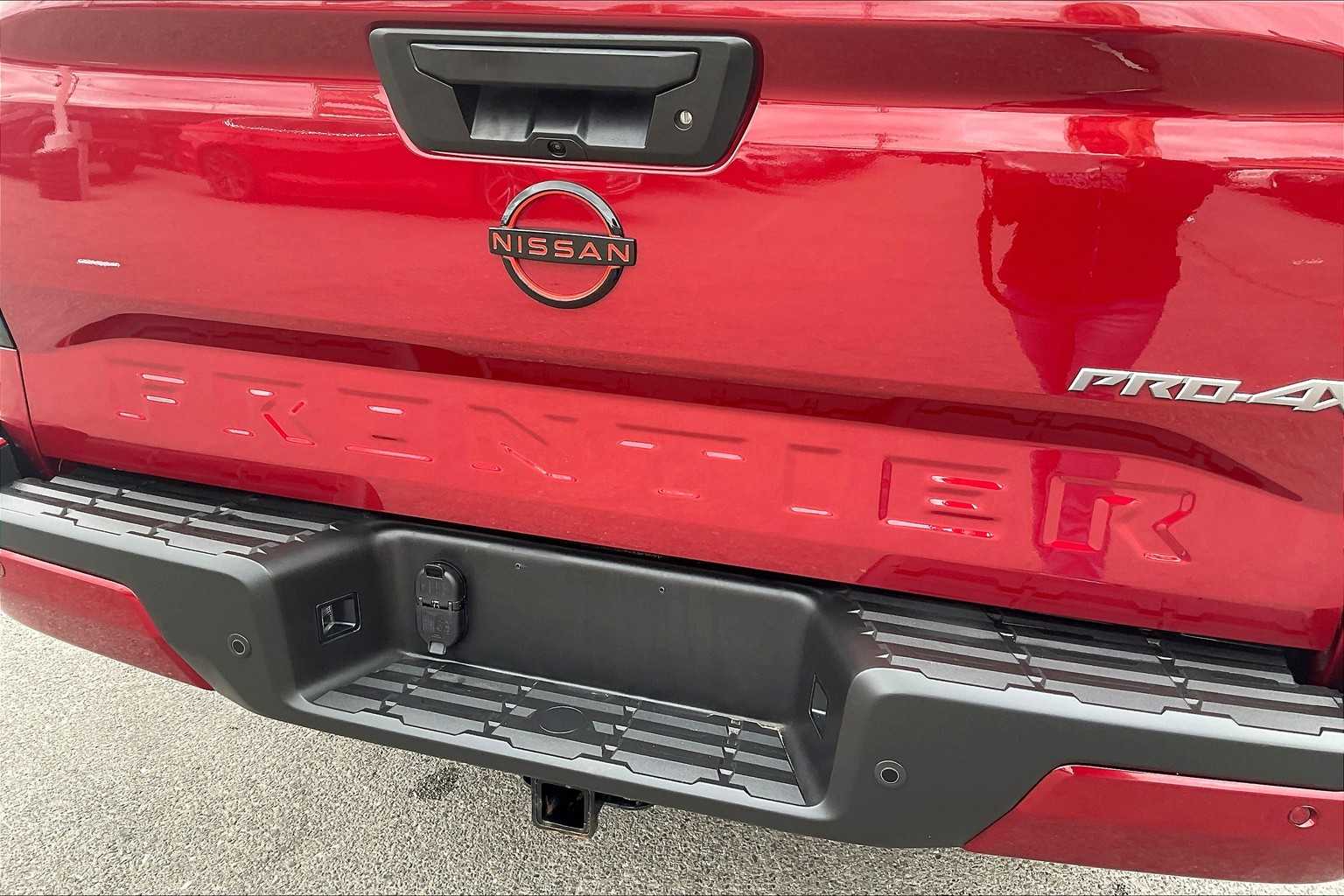 2022 Nissan Frontier PRO-4X - Photo 28