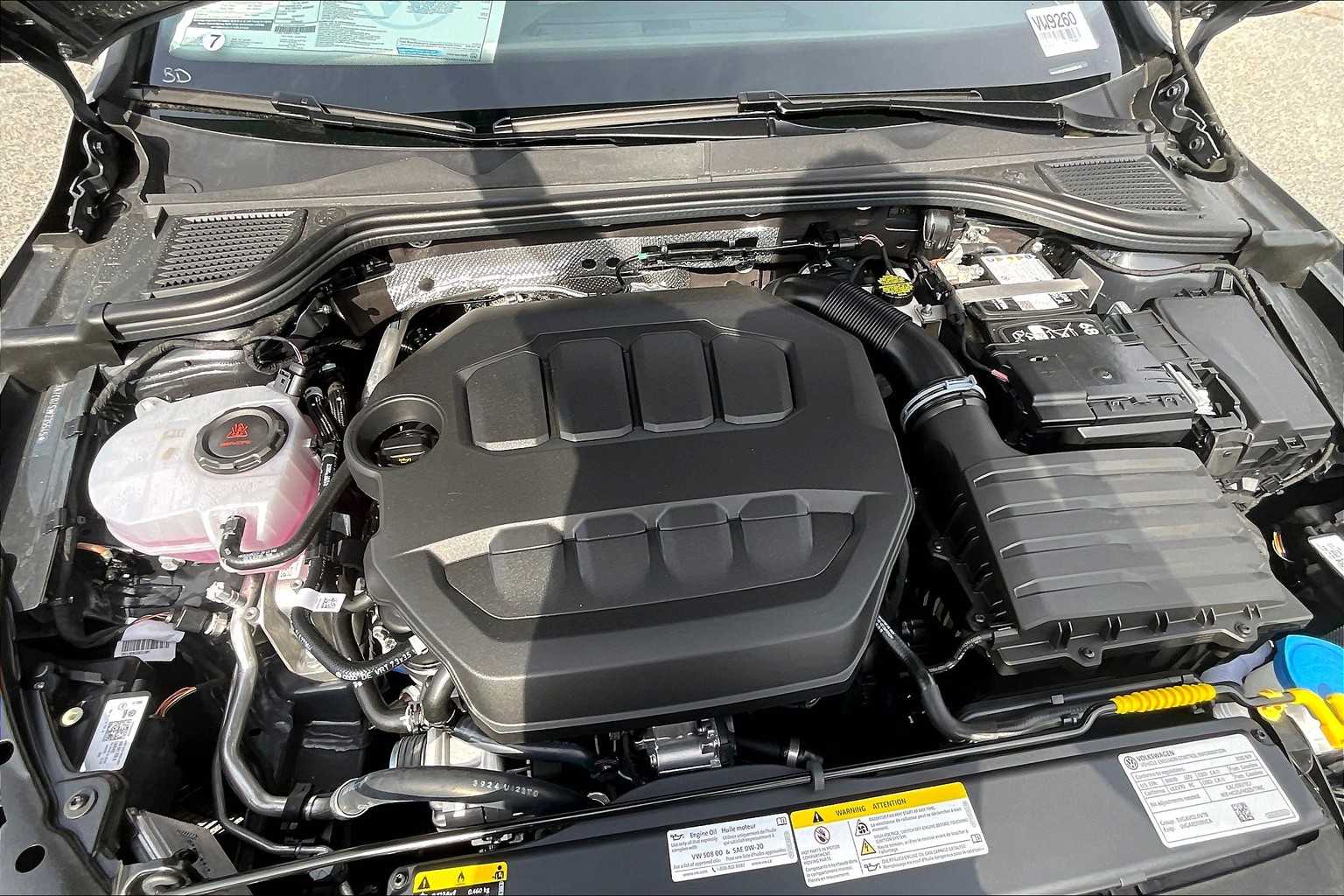 2025 Volkswagen Golf GTI SE - Photo 16