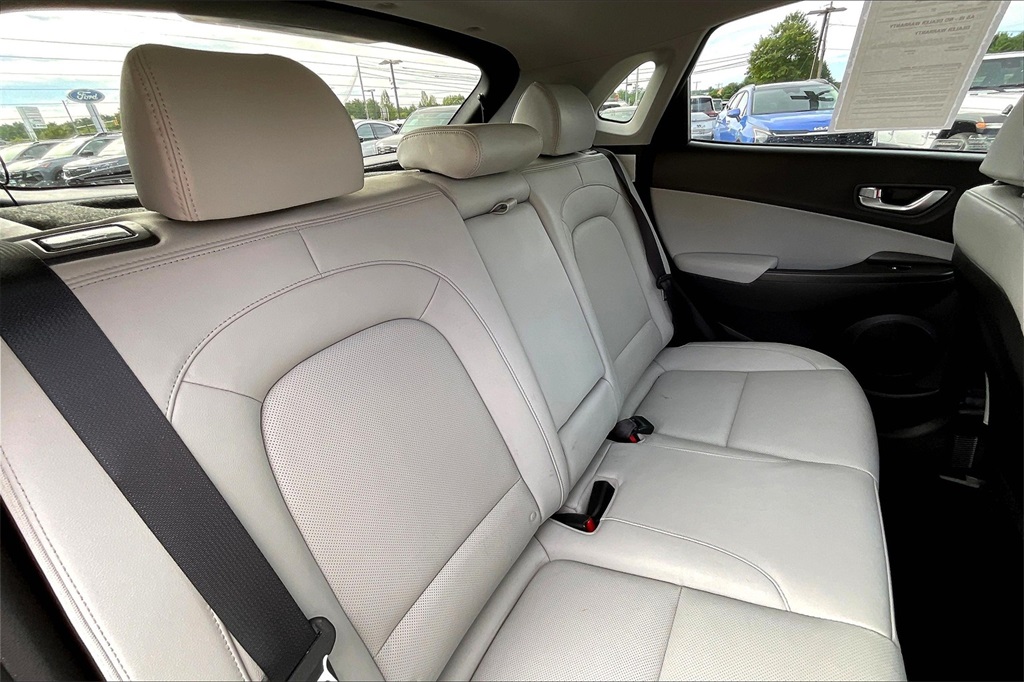 2022 Hyundai Kona Limited - Photo 15
