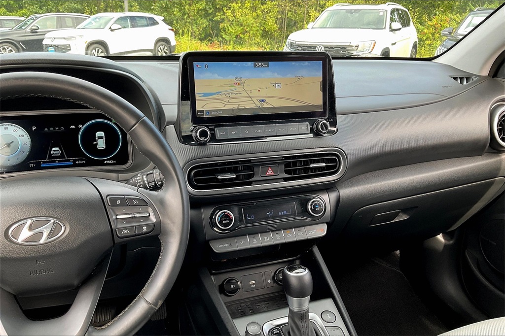 2022 Hyundai Kona Limited - Photo 17