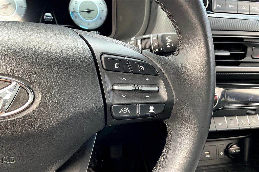 2022 Hyundai Kona Limited - Photo 23