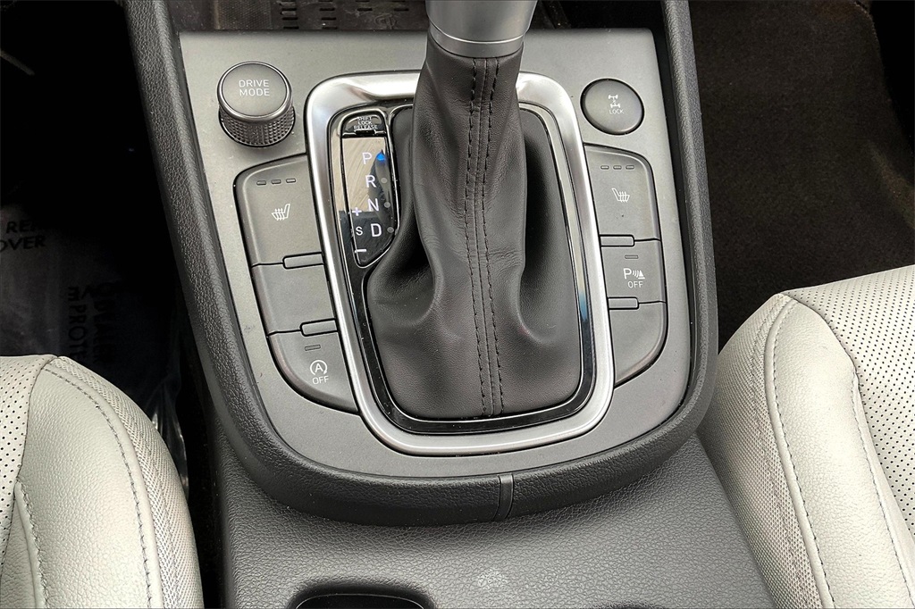 2022 Hyundai Kona Limited - Photo 32