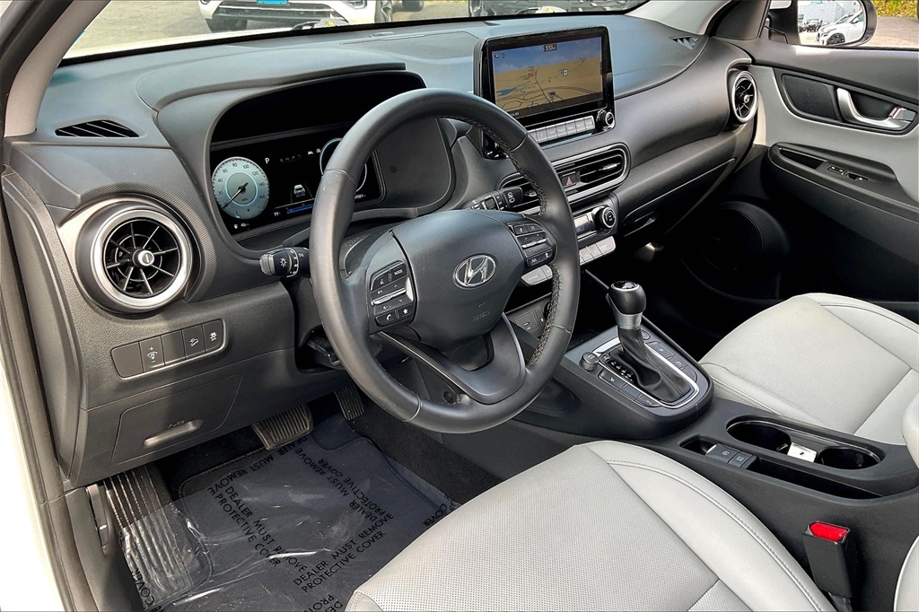 2022 Hyundai Kona Limited - Photo 8