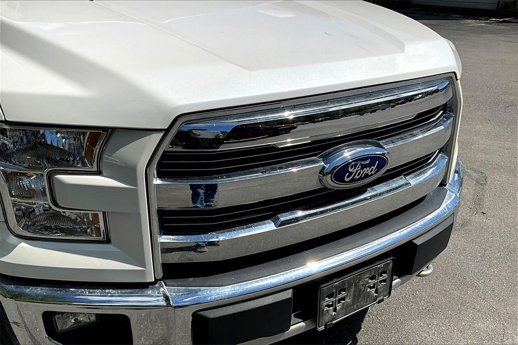 2017 Ford F-150 Lariat - Photo 4