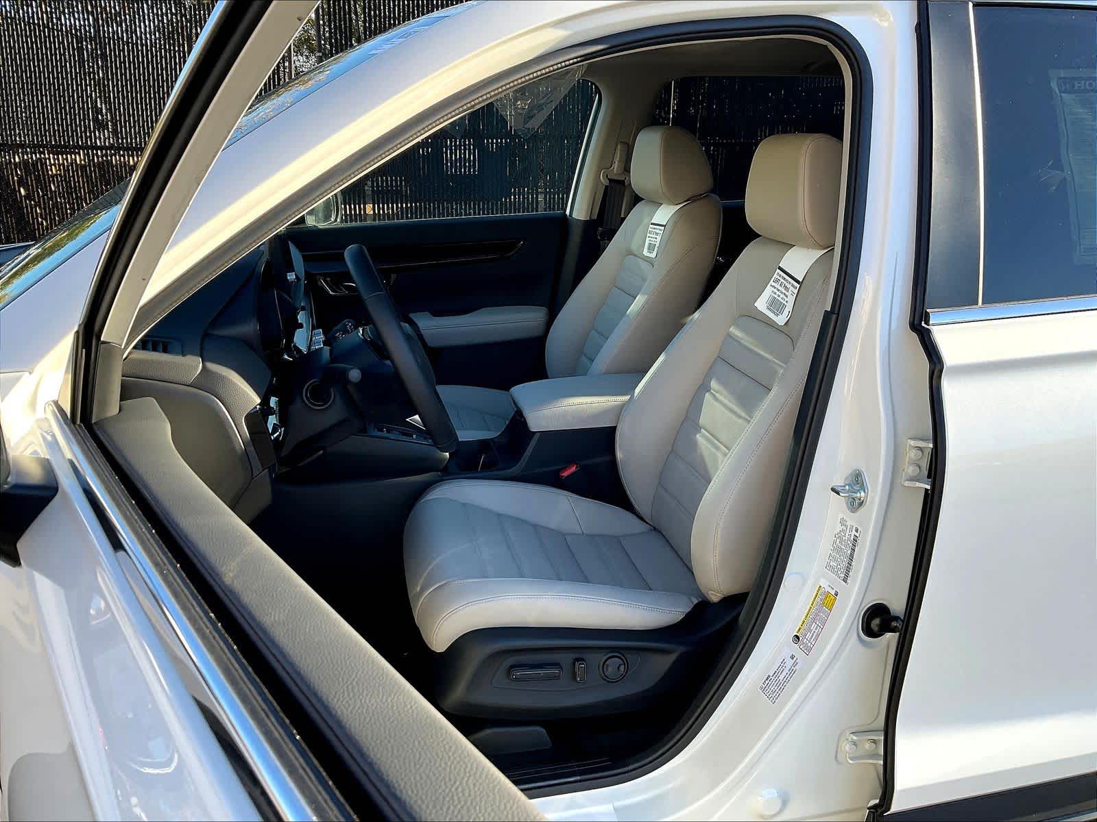 2026 Honda CR-V EX-L - Photo 11