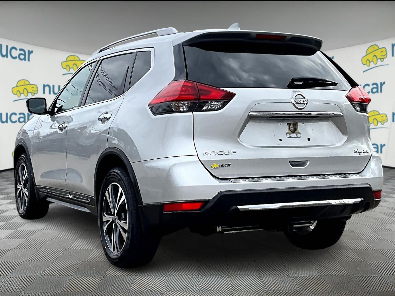 2017 Nissan Rogue SL - Photo 4