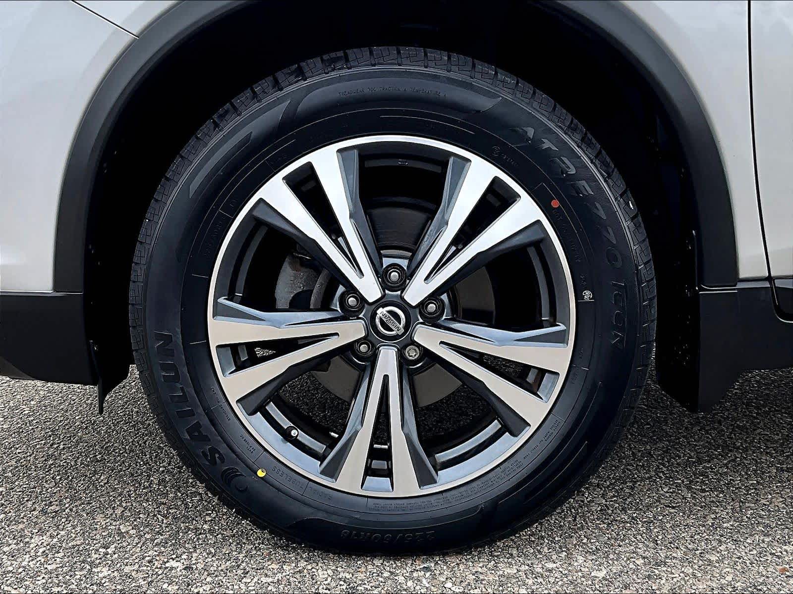 2017 Nissan Rogue SL - Photo 7