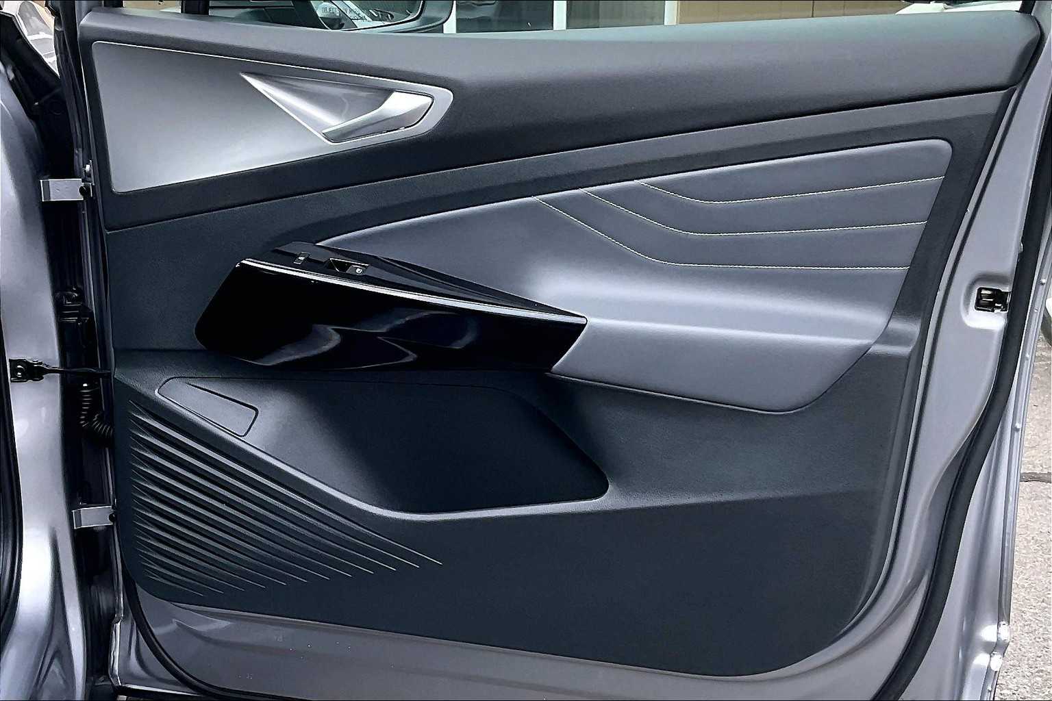 2023 Volkswagen ID.4 Pro S - Photo 12
