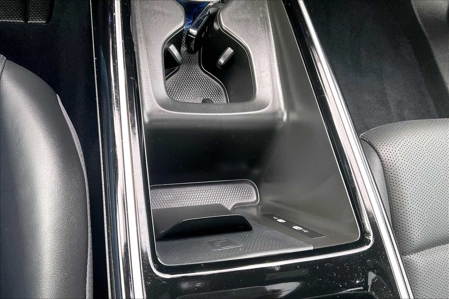 2023 Volkswagen ID.4 Pro S - Photo 27