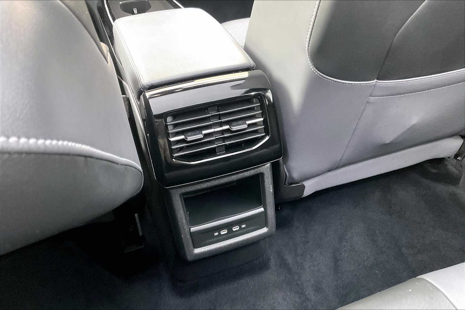 2023 Volkswagen ID.4 Pro S - Photo 28