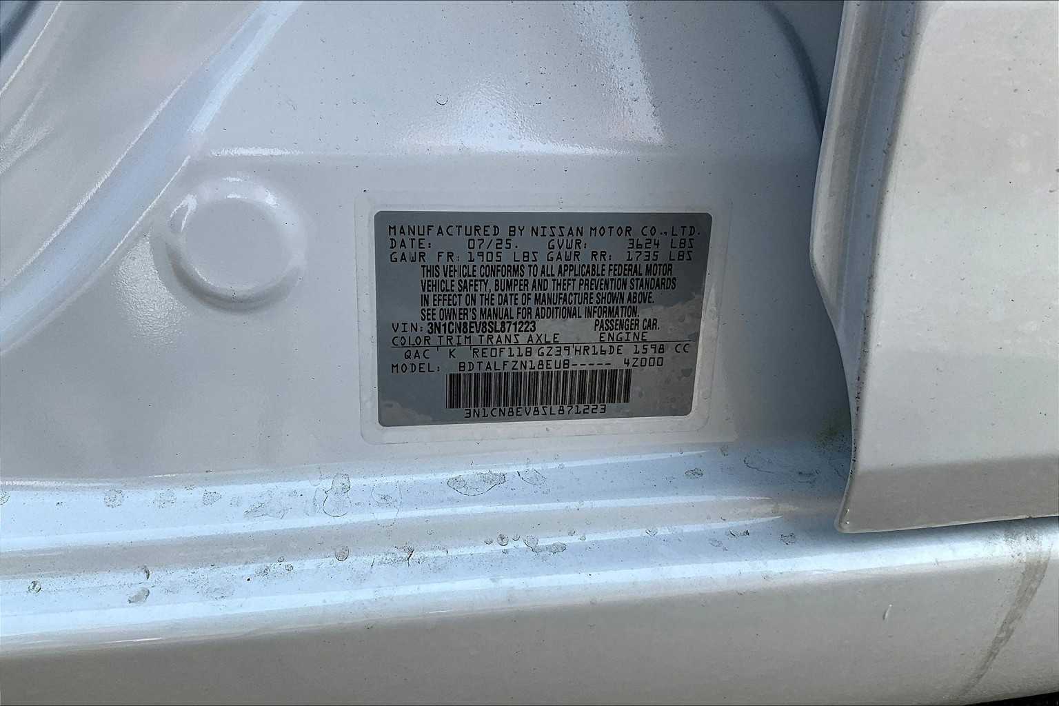 2025 Nissan Versa SV - Photo 17