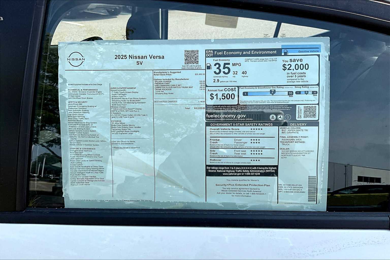 2025 Nissan Versa SV - Photo 18