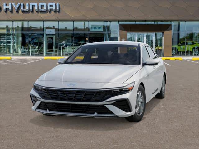 2025 Hyundai Elantra SE - Photo 6