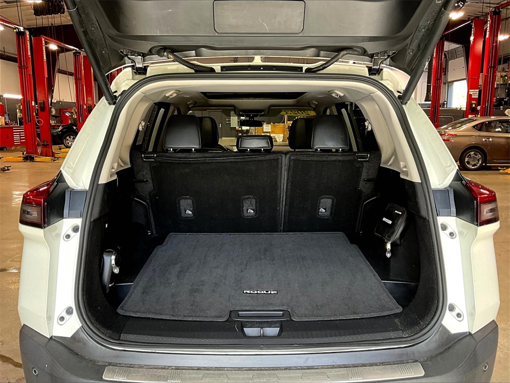 2023 Nissan Rogue SV - Photo 26