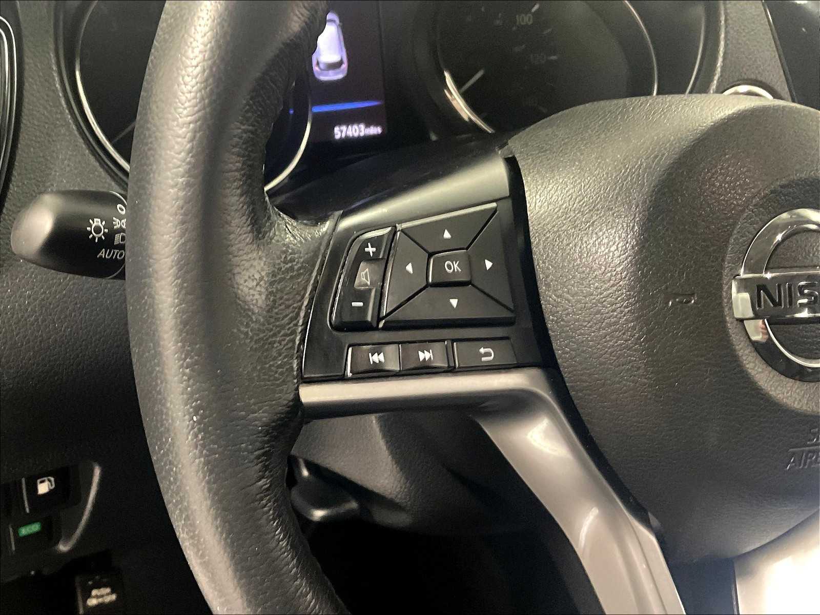 2018 Nissan Rogue SV - Photo 23