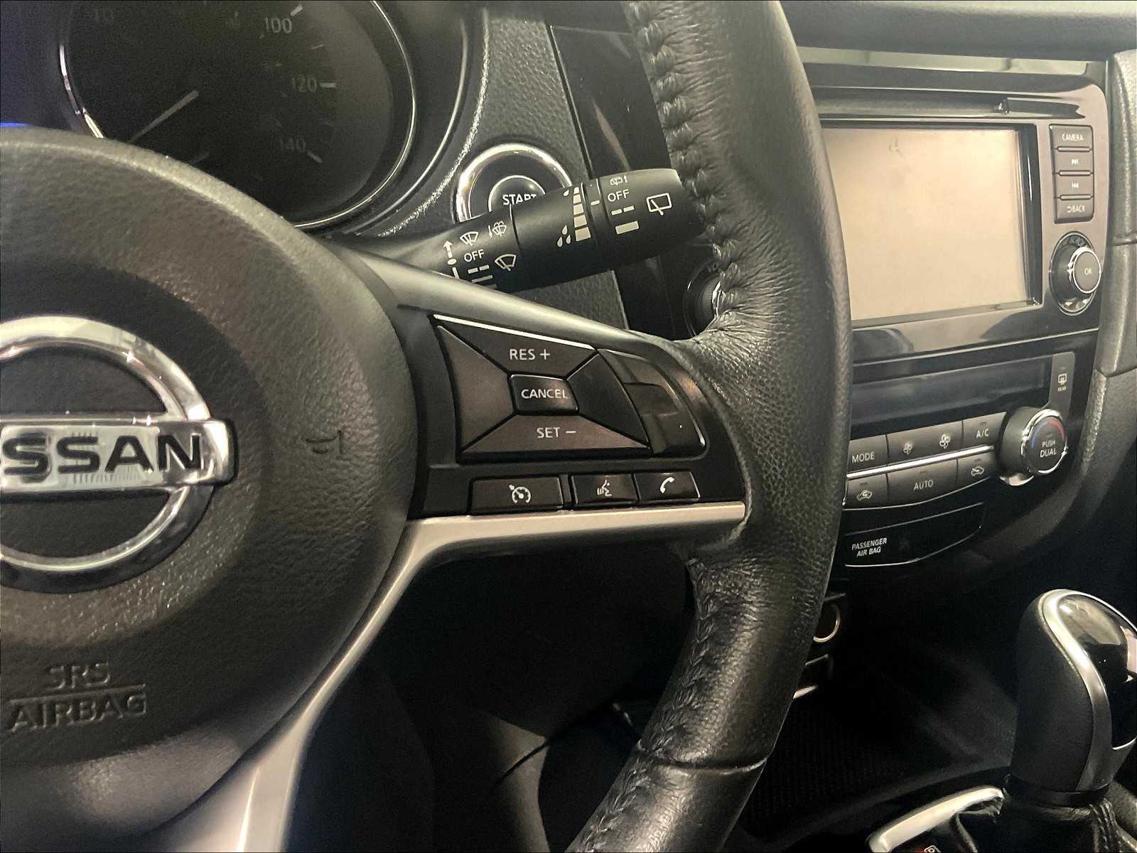 2018 Nissan Rogue SV - Photo 24