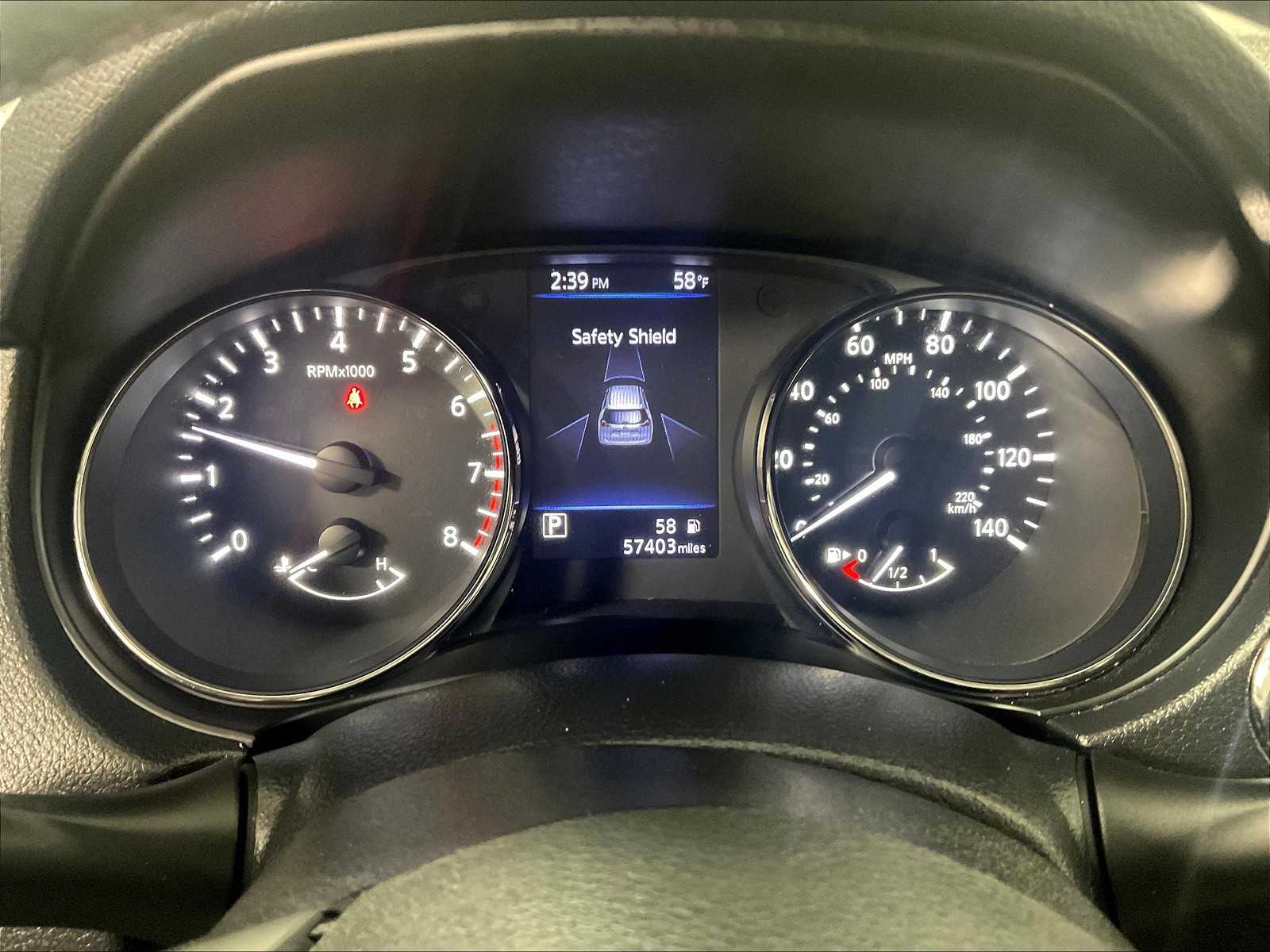 2018 Nissan Rogue SV - Photo 25