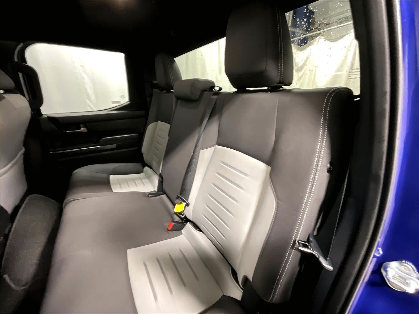 2025 Toyota Tacoma TRD Off Road - Photo 15